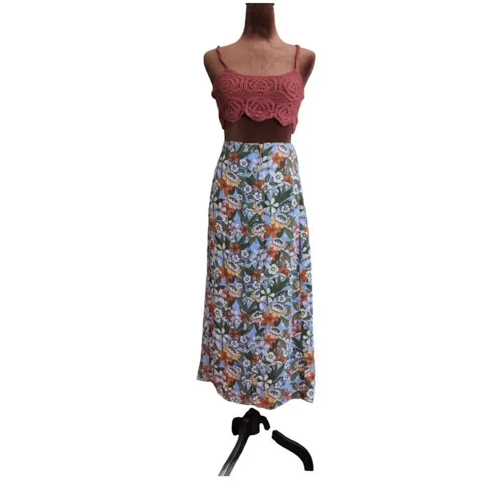 Urban Outfitters lavender floral button down skirt size M